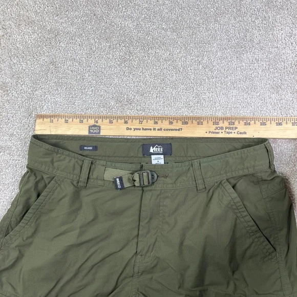 REI Co-op Womens 8 Sahara Cargo Shorts Green Relaxed Fit Hiking Belted Outdoor - Picture 6 of 10
